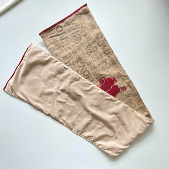 Burlap Red Santa Sleigh Table Runner 70" x 13" - Picture 3 of 5